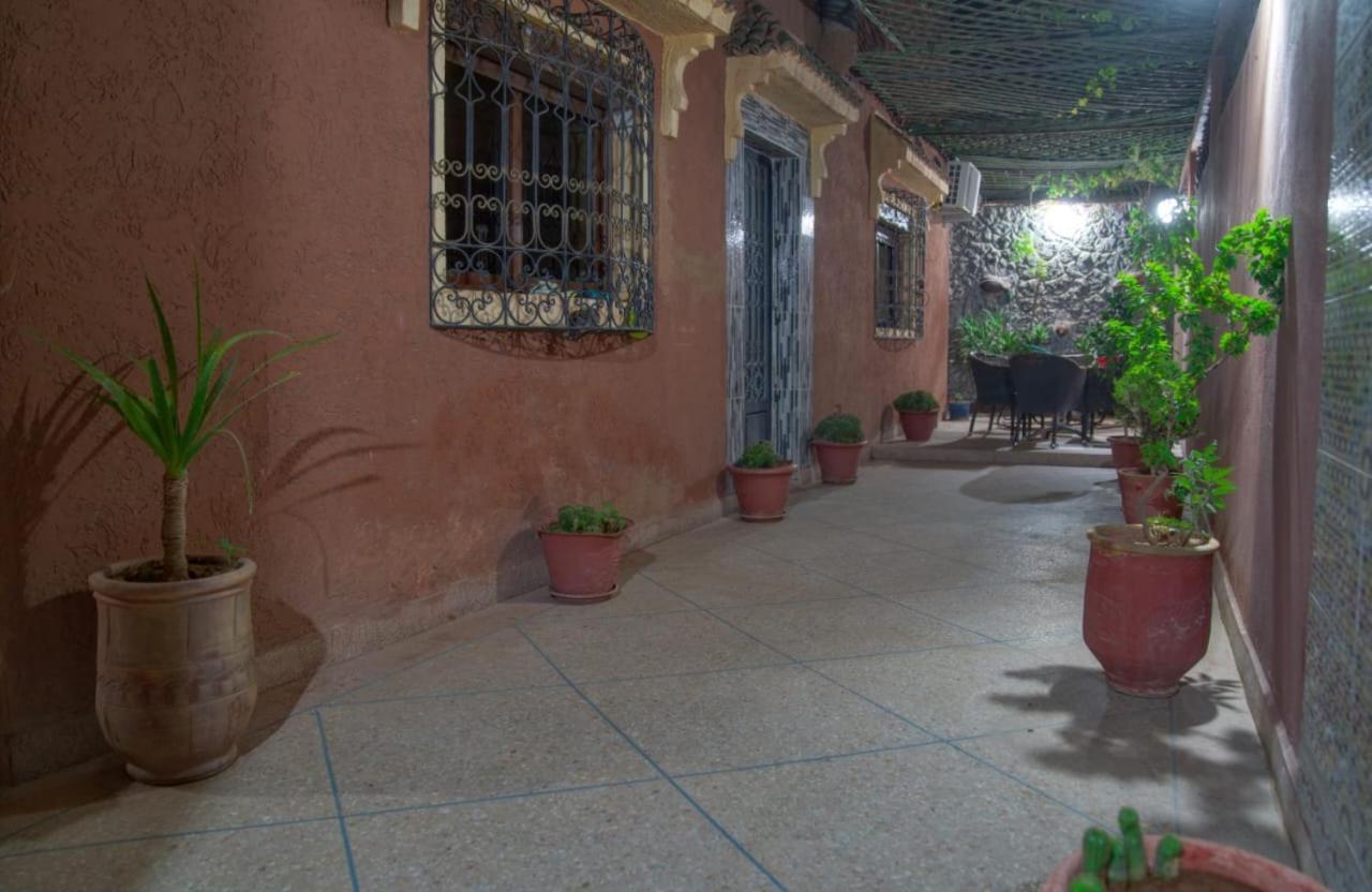 Riad Dar Fadma ワルザザート エクステリア 写真
