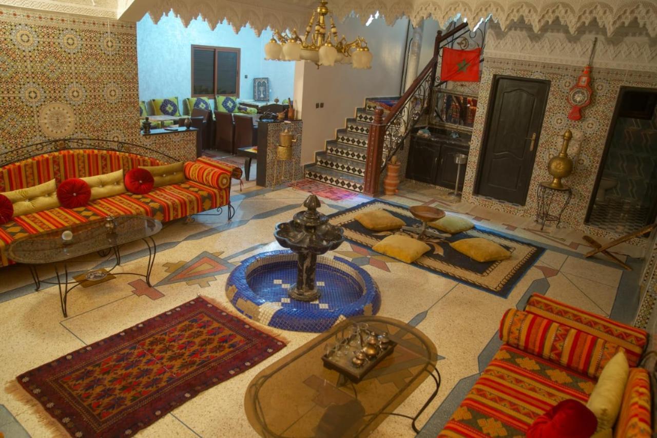 Riad Dar Fadma ワルザザート エクステリア 写真