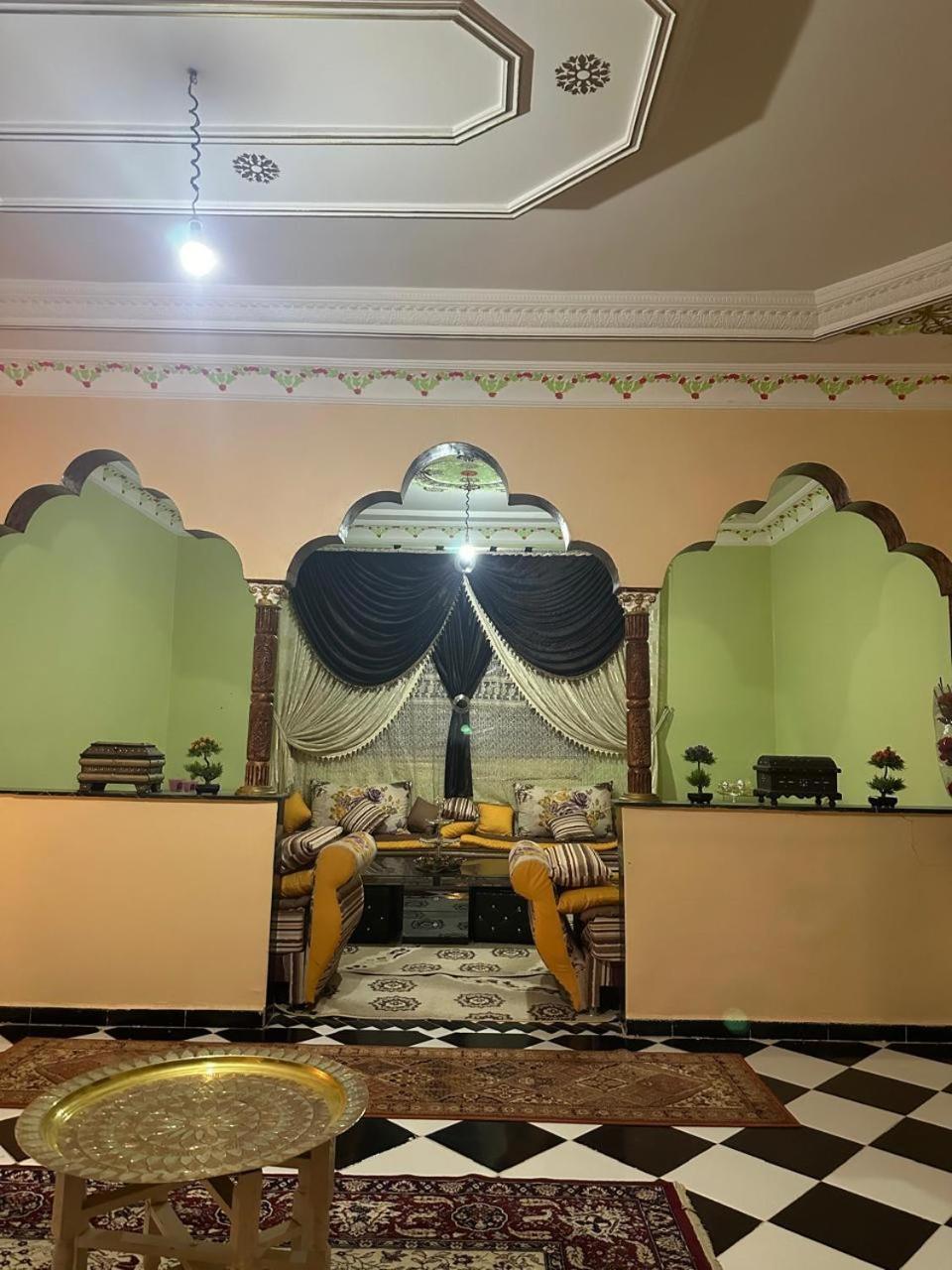 Riad Dar Fadma ワルザザート エクステリア 写真