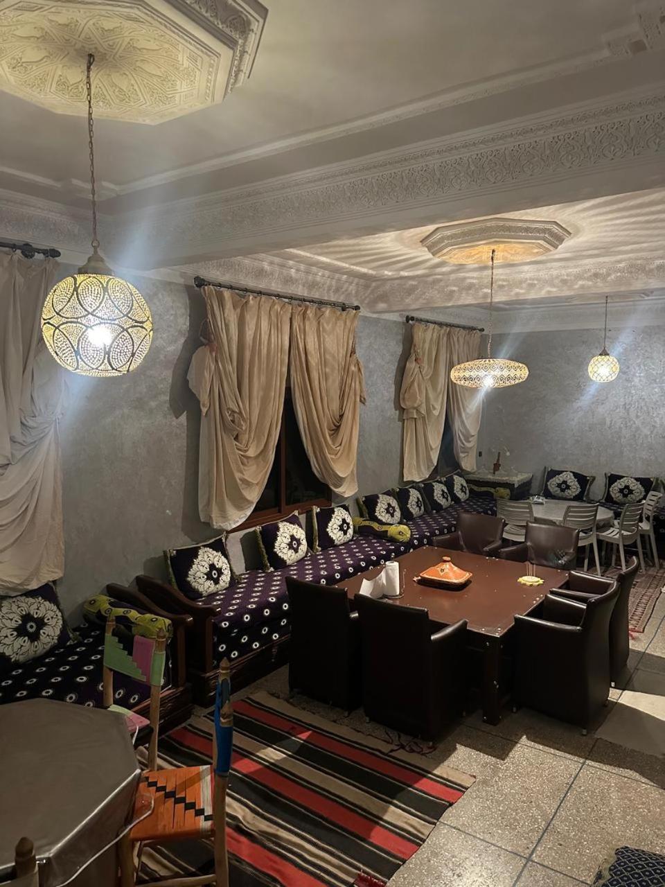 Riad Dar Fadma ワルザザート エクステリア 写真