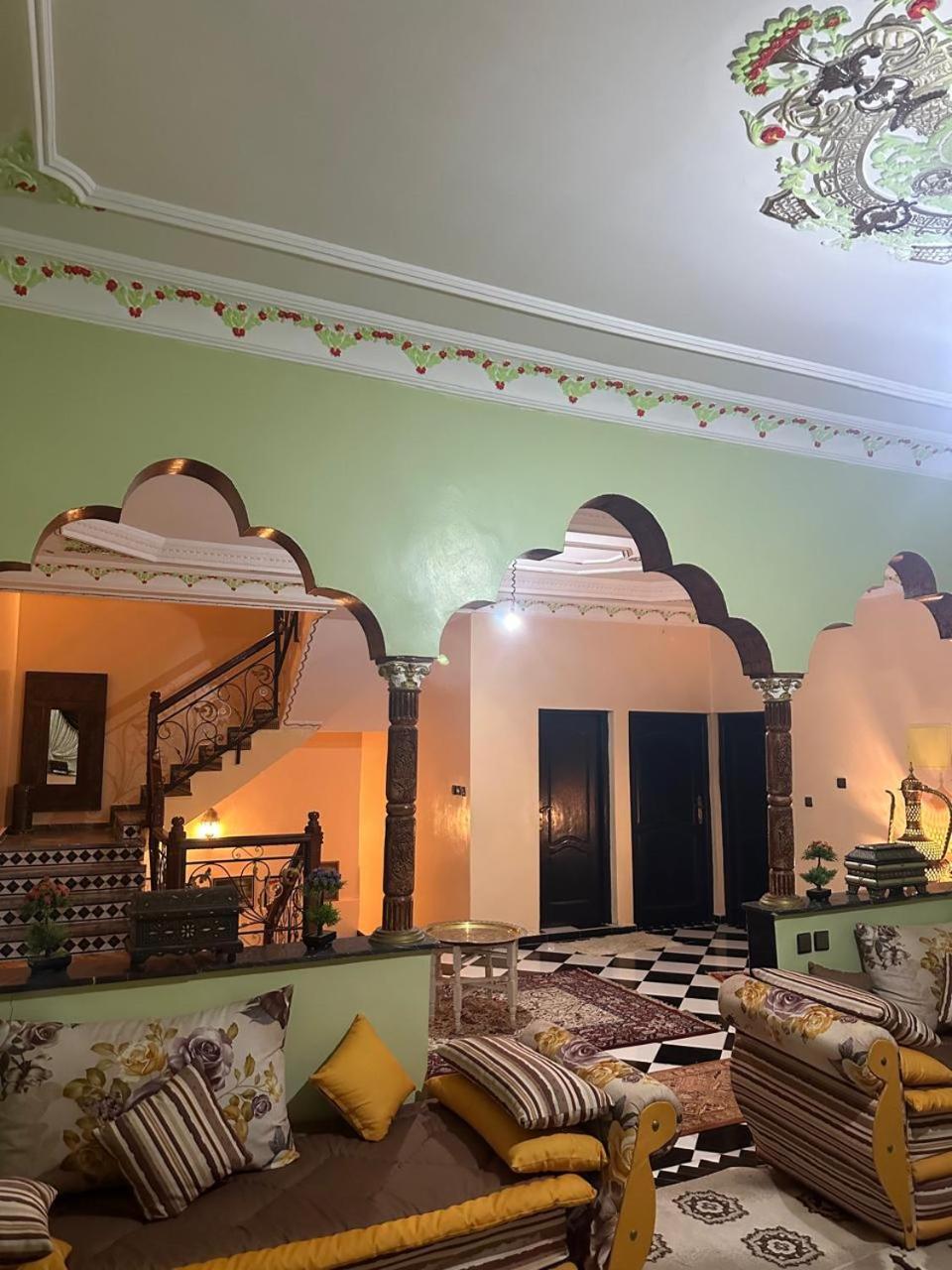 Riad Dar Fadma ワルザザート エクステリア 写真