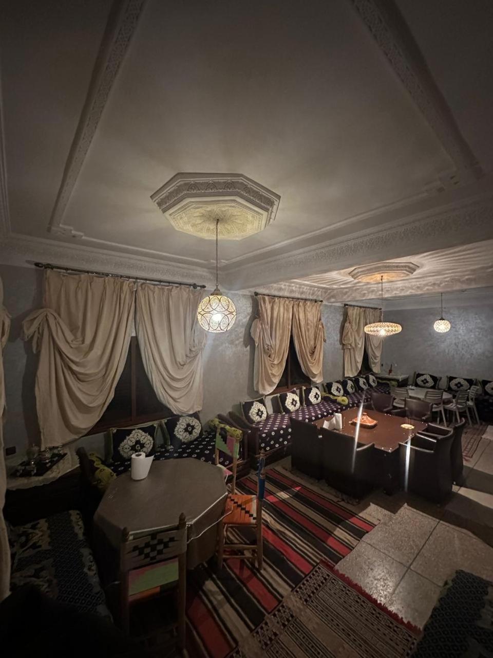 Riad Dar Fadma ワルザザート エクステリア 写真