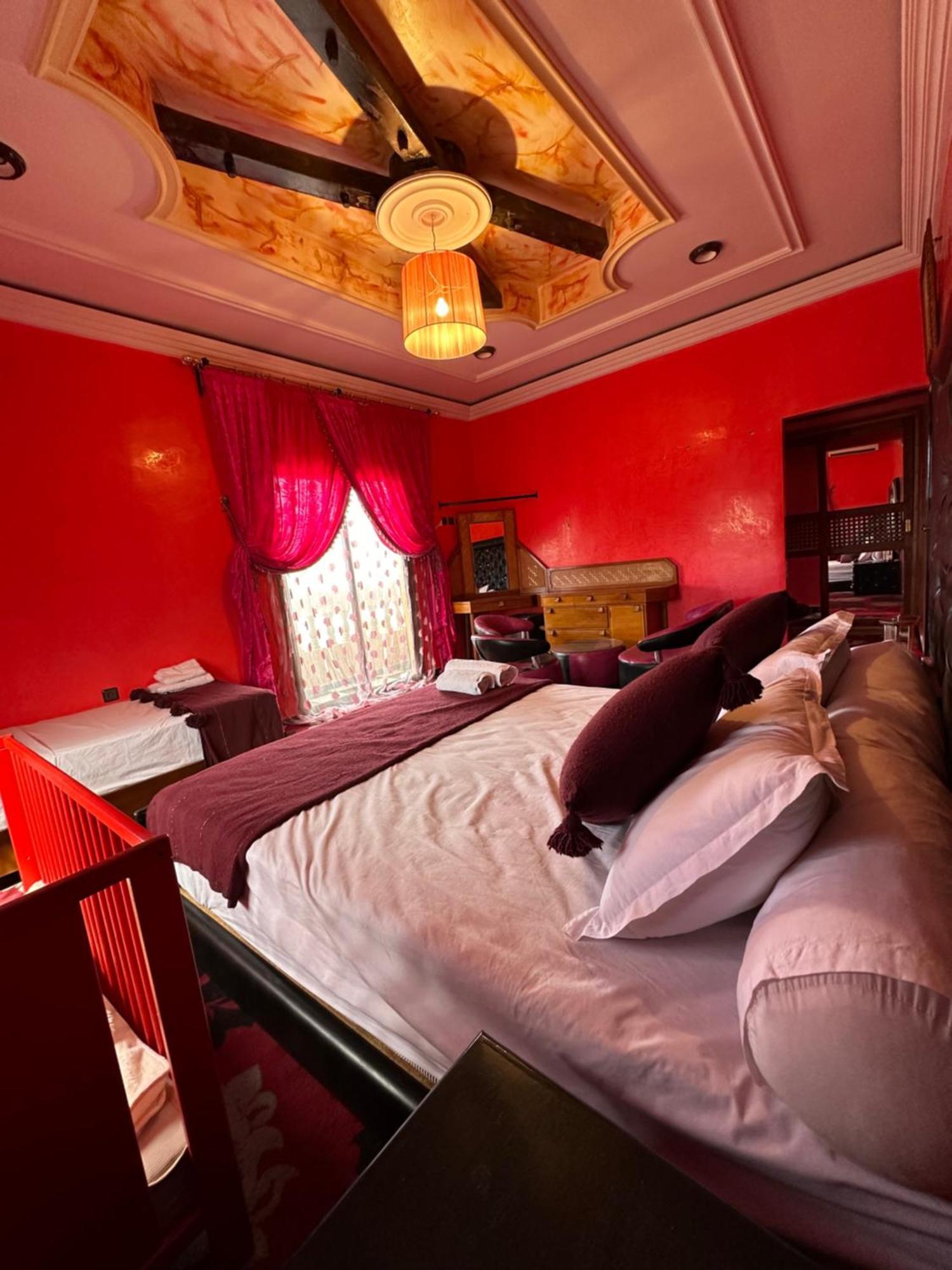 Riad Dar Fadma ワルザザート エクステリア 写真